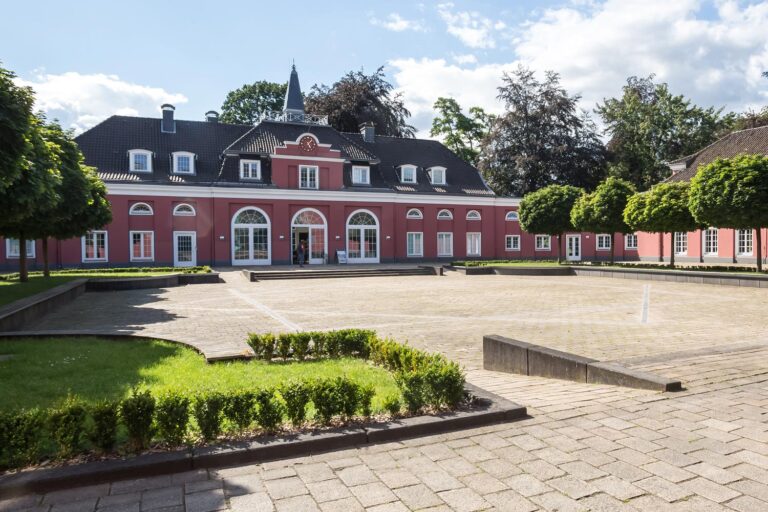 Schloss Oberhausen bei Sonnenschein