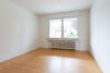 Blömker! Platz für die ganze Familie! Großzügige Erdgeschosswohnung mit Terrasse, Garten und Garage! - Kinderzimmer 2