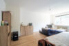 Blömker! Vollständig Renovierte 3,5-Zimmer ETW mit Balkon - mit kurzer Anbindung nach GE-Buer! - Wohnzimmer