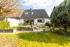 Blömker! Modernes Fertighaus! Einfamilienhaus mit 143 qm und traumhaften Garten in GLA-Rosenhügel! - Rückansicht
