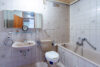 Blömker! Gepflegtes Reihenmittelhaus mit Garten und Garage im ruhigen Privatweg in GLA-Zweckel! - Badezimmer OG