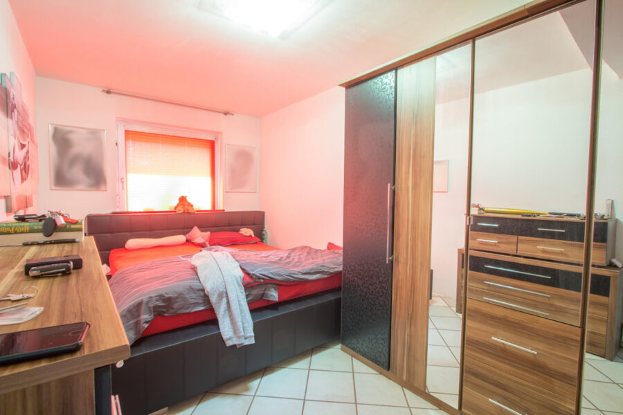 Blömker! 3,5-Zimmer-Wohnung mit Balkon, Garage, Gartennutzung und Partykeller in Gladbeck-Rentfort! - Foto 4