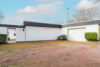 Blömker! Attraktiver Bungalow! 4,5-Zimmer mit 2 Garagen und Garten in Dorsten-Wulfen! - Garagenhof