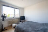 Blömker! Vollständig Renovierte 3,5-Zimmer ETW mit Balkon - mit kurzer Anbindung nach GE-Buer! - Schlafzimmer