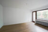 Blömker! Renovierte 2,5-Raum-Wohnung mit Loggia in Gladbeck-Zweckel! - Wohnzimmer