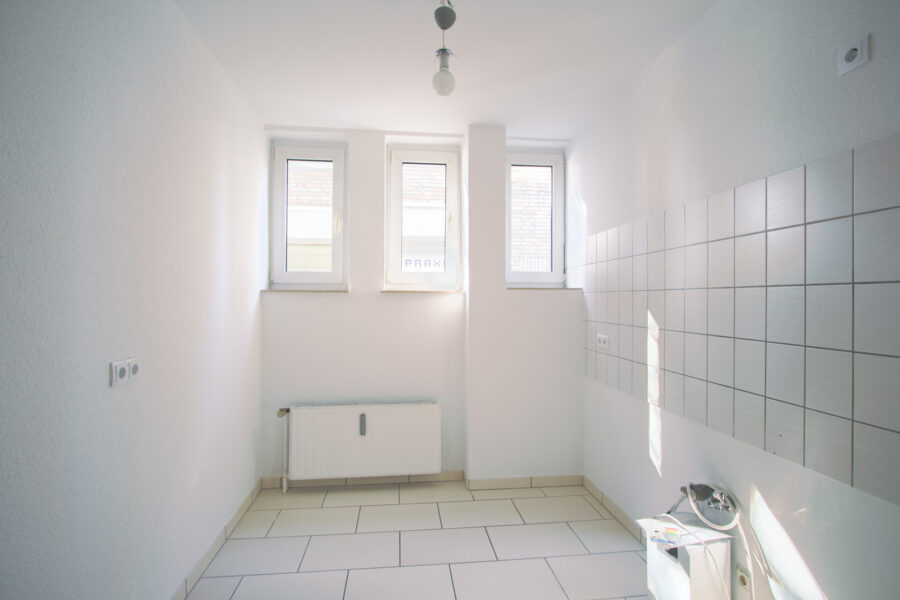 Blömker! Attraktive 2,5 Raum Wohnung in Gladbeck-Brauck mit großem Gemeinschaftsgarten! - Foto 2