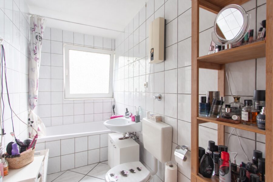 Blömker! Beliebte Lage: 3,5-Raum Wohnung in Gelsenkirchen-Erle! - Photo 4